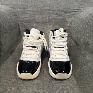 Jordan 11 Retro DMP Gratitude Defining Moments (Sz 3.5 GS) 378038-170🔥